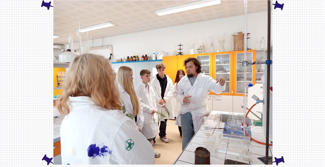 Chemie a potravinářství baví i v červnu